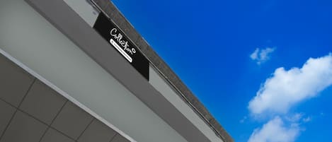 House | Exterior detail