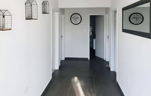 Interior - Apartment 'Spacious 2 Bedroom' with Shared Garden and Wi-Fi (Bibinje)