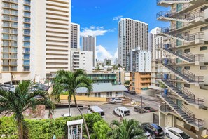 Exterior - Studio Oasis in Waikīkī w/Kitchenette, & A/C - Waikīkī Grand #404 (Honolulu)