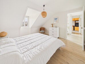 Iron/ironing board - 200m from beach – Charming flat for 4 (Dinard)