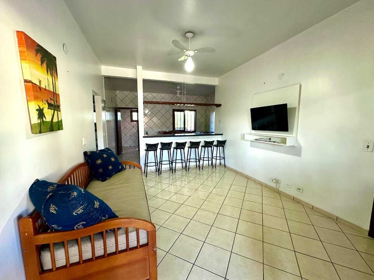 Classic Apartment, Lanai, Garden View | Living area