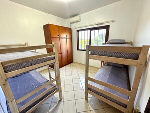 Departamento clásico, lanai, vista al jardín | Wifi gratis 