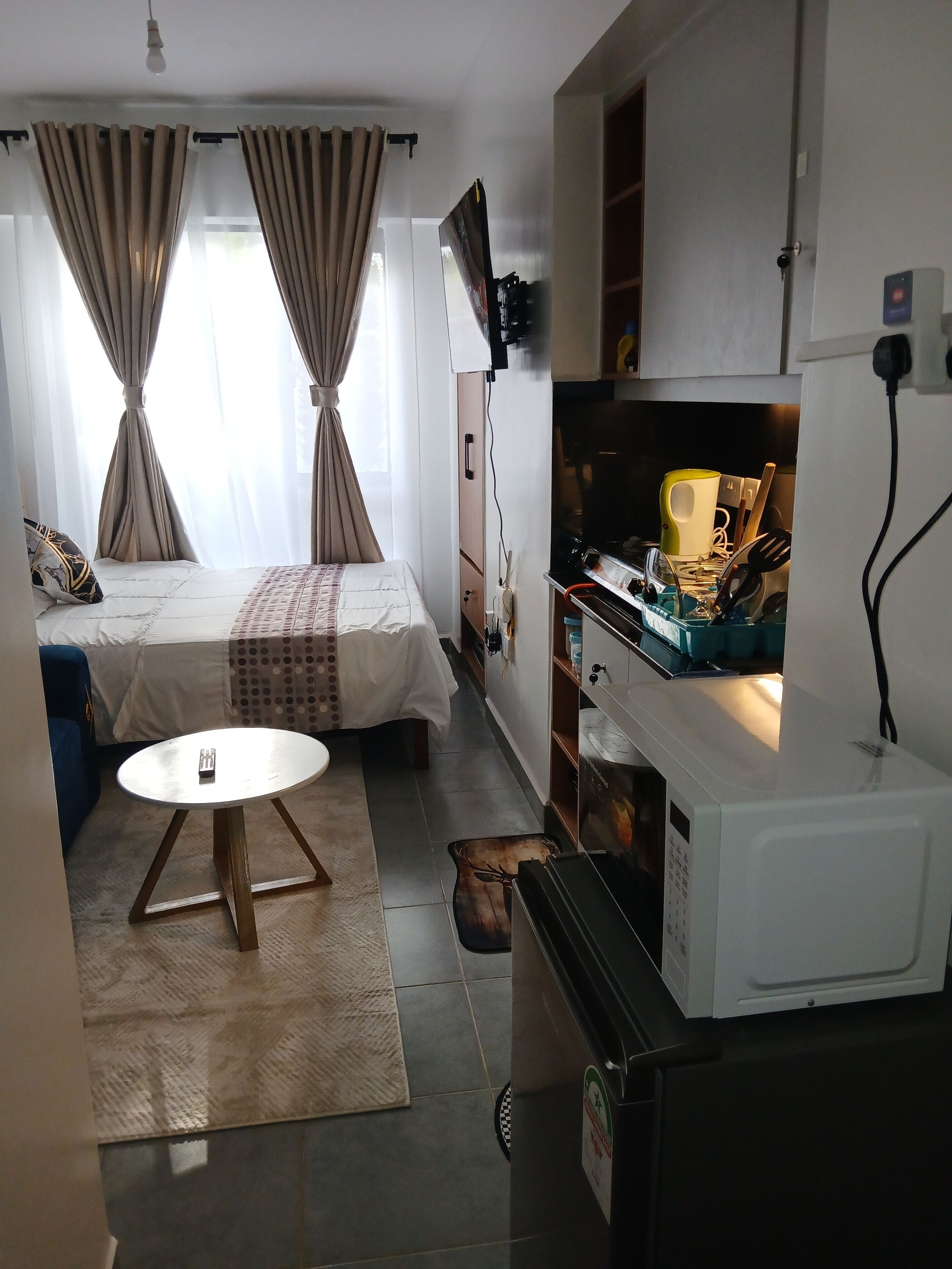 1 bedroom, WiFi, bed sheets