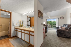 Apartment, Mehrere Betten, Bergblick (The Cozy Groves) | Innenbereich