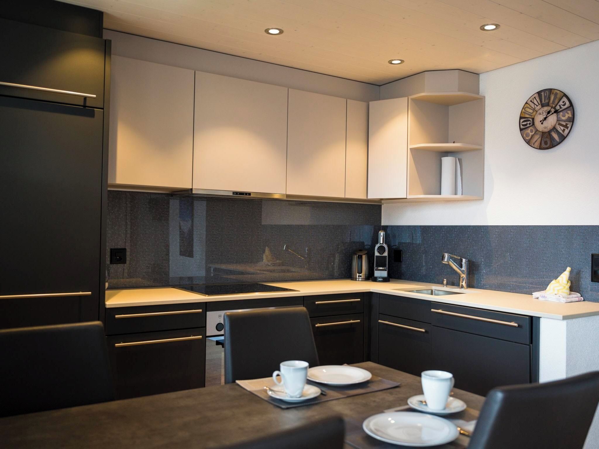 Fridge, dishwasher, cookware/dishes/utensils