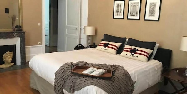 1 bedroom, WiFi, bed sheets