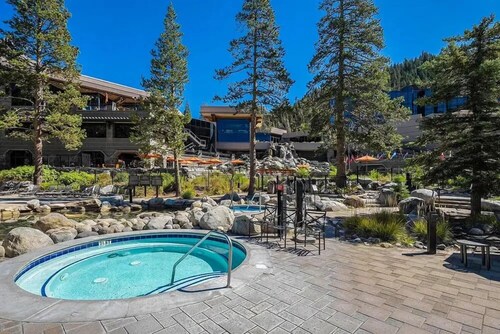 Valley-View Studio in Olympic Valley, California,