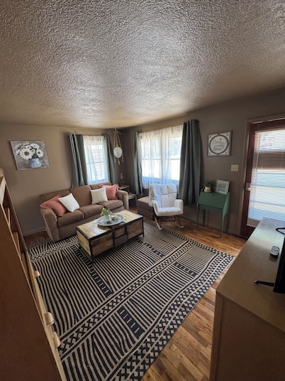 Peaceful 1bed home in Fort Morgan