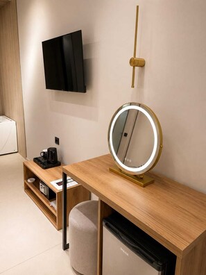 Interior - Di Ariano (Vlore)