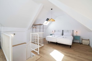 2 Schlafzimmer, Bügeleisen/Bügelbrett, WLAN, Bettwäsche