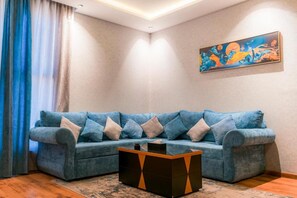 House | Living area - Chic Suite Stay Palette Luxury MAS (Jeddah)