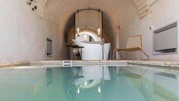Luxury Suite | Pool