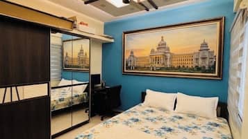 1 bedroom, iron/ironing board, WiFi, bed sheets