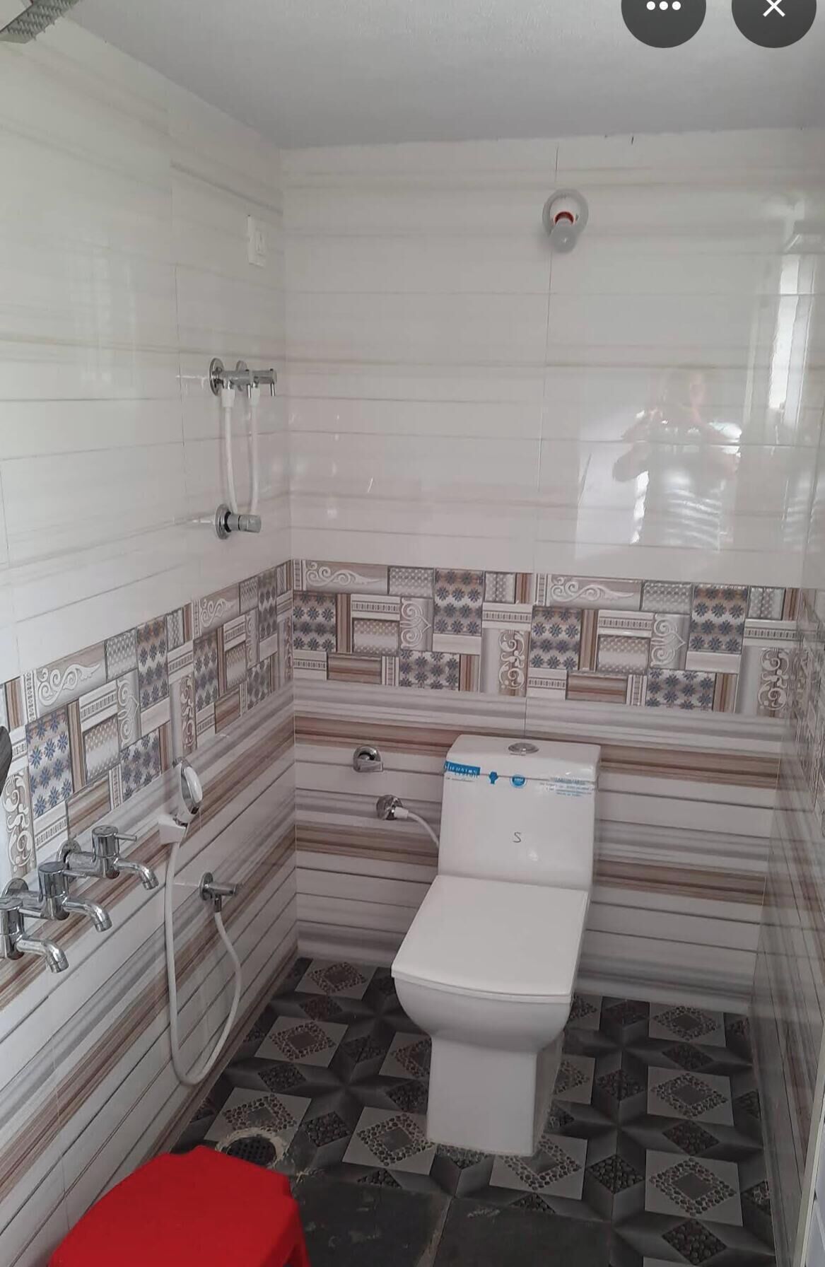 Shower, towels, soap