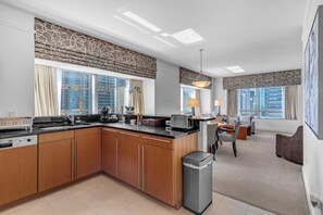 Apartment, Mehrere Betten, Küche (High End Miami) | Eigene Küche