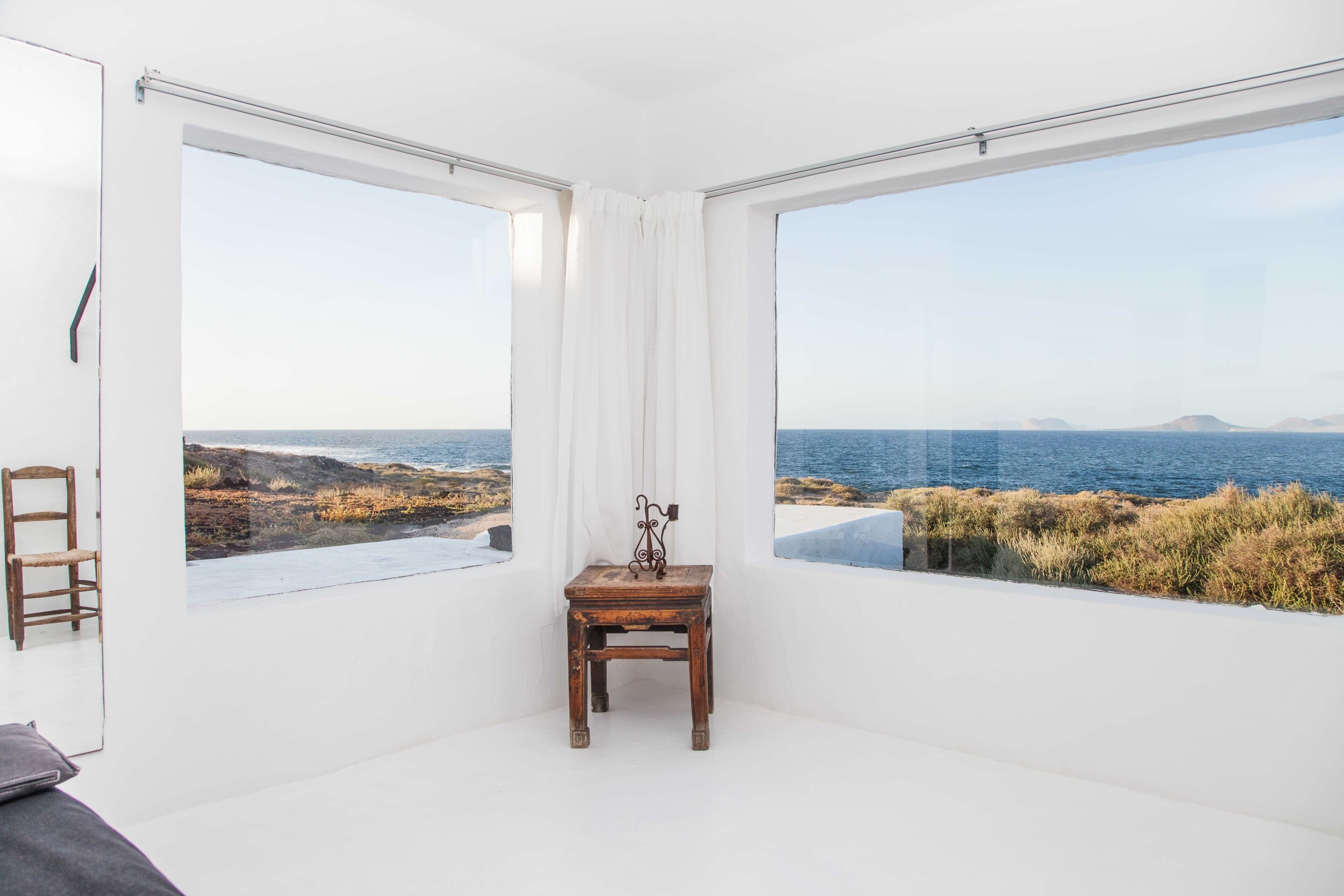 Deluxe Suite, Patio, Ocean View | Interior