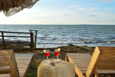 House on the Beach, Oceanfront, Suite-Style House