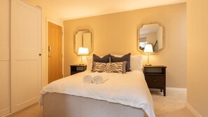 Room - Newly Renovated 2-Bed Flat | Ripon Town Centre (Ripon)
