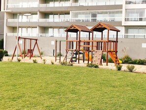 Children’s area - Dpto Moderno exclusivo maravillosa vista (Concón)