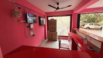 House | Reception