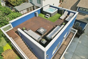 Terrace/patio - Loft Haven Rooftop Terrace (Charlotte)