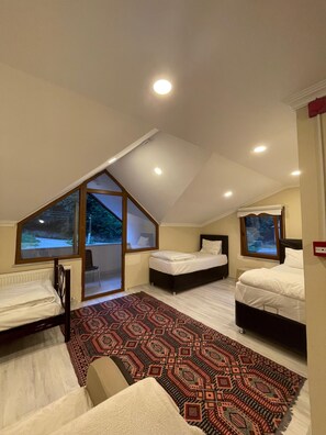 Blackout drapes, iron/ironing board, free WiFi - BAHAR VİLLA PANSİYON (Trabzon)