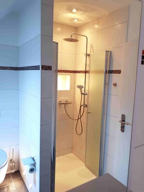 Dusche, Haartrockner