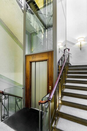 Interior - Beautiful Best Central Luxury Apartment with AC at the Duomo (Firenze)