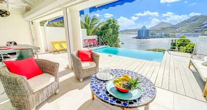 Villa Yellow Fish — private pool, sea view, peaceful setting