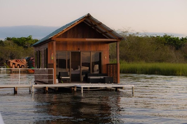 Deluxe Double Room, Balcony, Lake View | Exterior