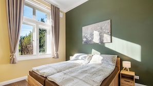 1 bedroom, iron/ironing board, travel crib, WiFi (free)
