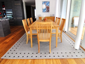 Dining - Eden Mountain Resort - Wohnung "Bladh" Appartement/Fewo, Dusche und Bad, WC, 7-B by Interhome (Arosa)