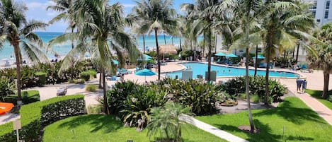 Outdoor pool, a heated pool