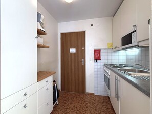 Fridge, microwave, cookware/dishes/utensils - Apollo 47 # 2-bed apartment, Dusche, WC 2-Bettwohnung, Dusche, WC by Interhome (Leukerbad)