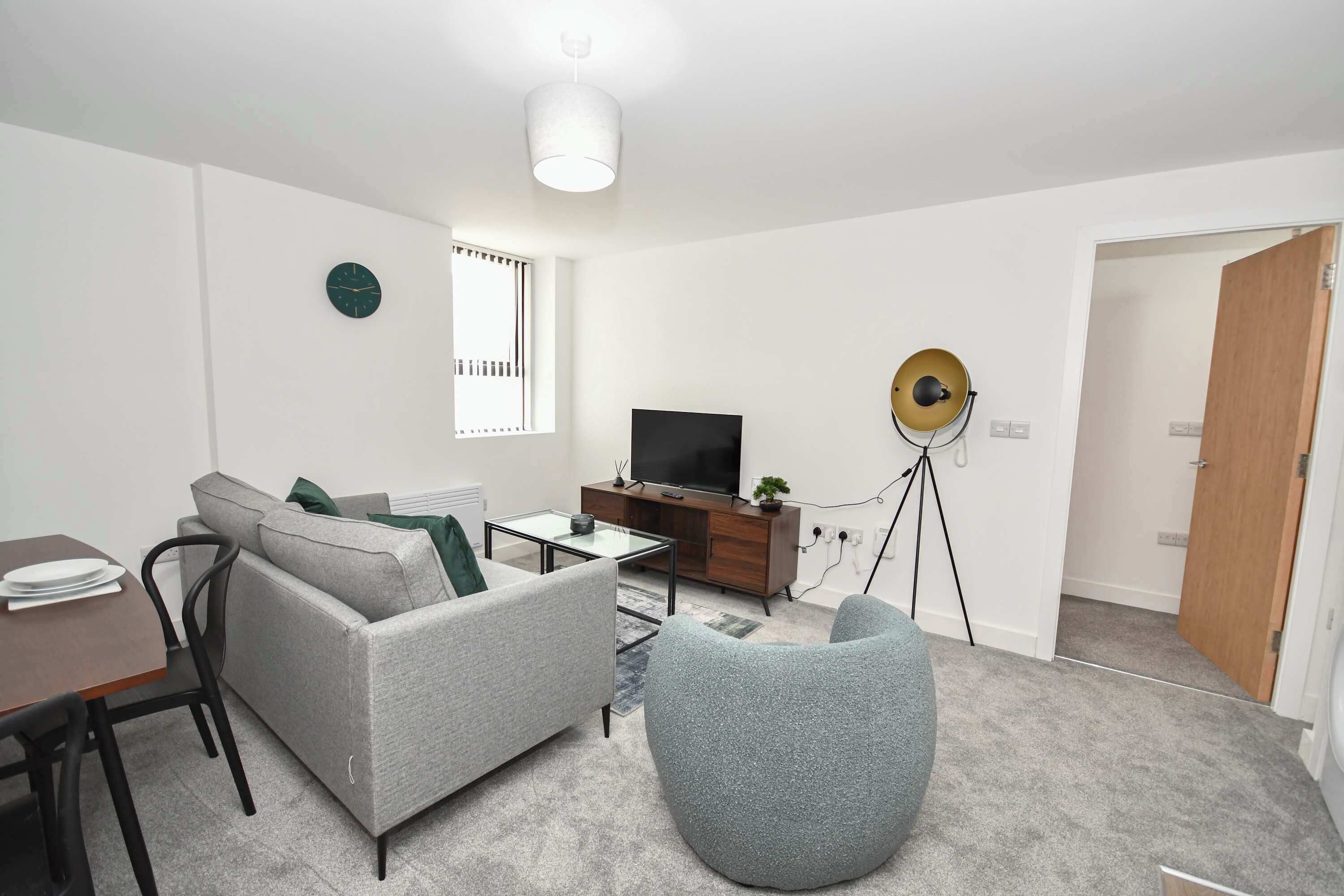 Modern 2 Bedroom Apartment In Central Bradford - Bradford