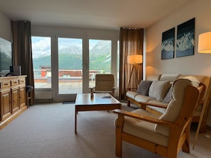 Living area - Galerie Obersee 5A by Arosa Holiday Appartement/Fewo, Bad, WC, 4-Bettwohnung by Interhome (Arosa)