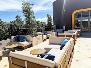Terrace/patio - Luxury Designer Condo Pool Gym Wynwood (Miami)