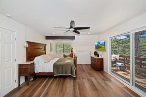Room - Natures Peak-family Retreat w/ 2 Fireplaces (Green Valley Lake)