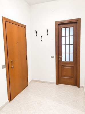 Interior - Navigli Sungarden (Milano)