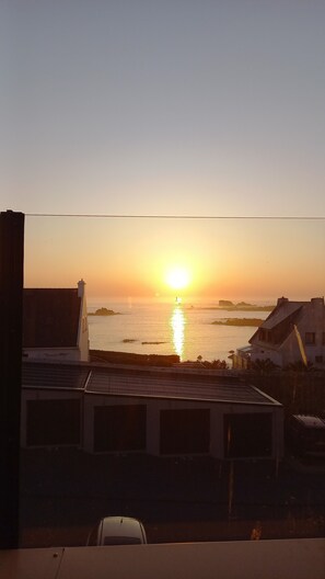 View from property - 3-room apartment, 63 m², with a 20 m² balcony-terrace. A breathtaking view of the sea. (Porspoder)