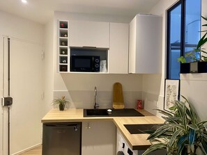 Kühlschrank, Mikrowelle
