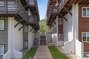 Exterior - Outpost: Tensleep A8 - Renovated (Teton Village)