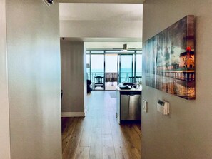 Apartment, Mehrere Betten, Meerblick (Palisade Palms Beach) | Innenbereich