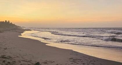 Jardín del Mar, House 54—Extremely convenient, just 70 steps from the Caribbean Sea.