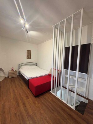 Iron/ironing board, WiFi, bed sheets - Little nest - Serene and Cozy Samos Retreat (Koumeika Samou)