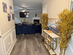 Living area - Bleu et Doré (Atlanta)