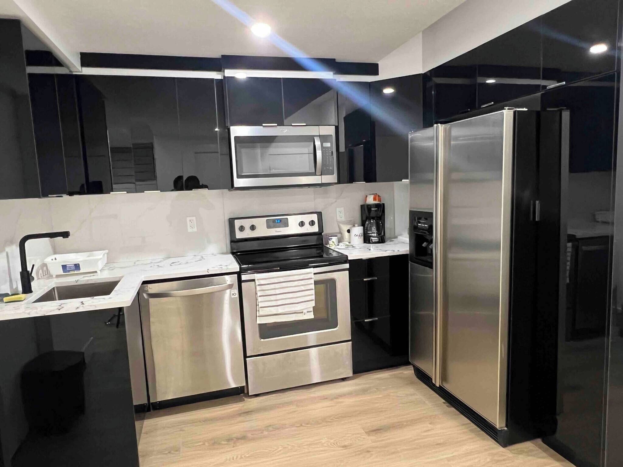 Room, 2 Bedrooms | Interior
