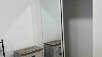 Room, 2 Bedrooms | 2 bilik tidur