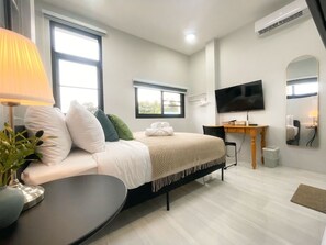 Room - Ubon Hideaway – Private Villa, Just a Short Walk to the Lake, Pets Welcome (เมืองอุบลราชธานี)