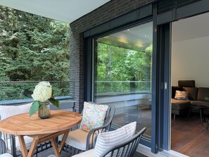 Outdoor dining - Vrbo Property (Lindau (Bodensee))